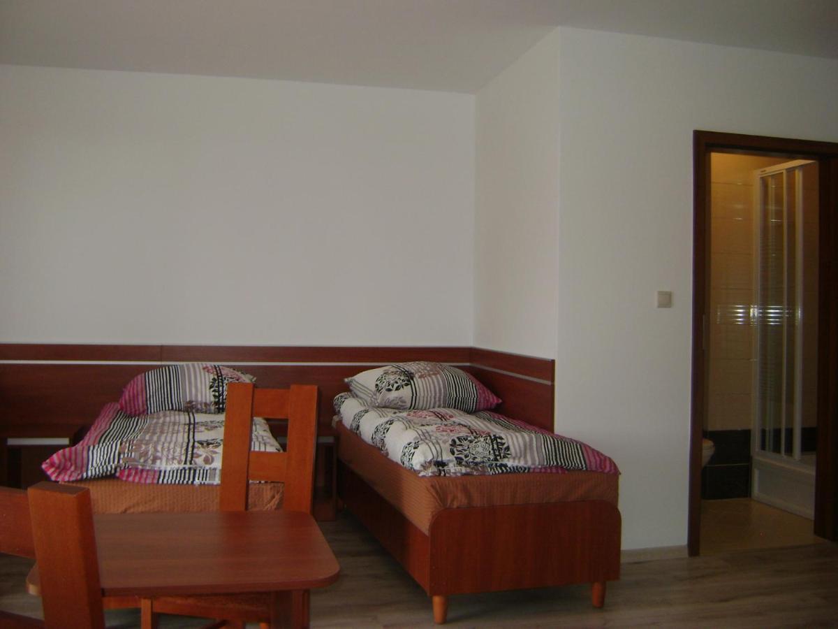 Diament Bed & Breakfast Rewal Bagian luar foto