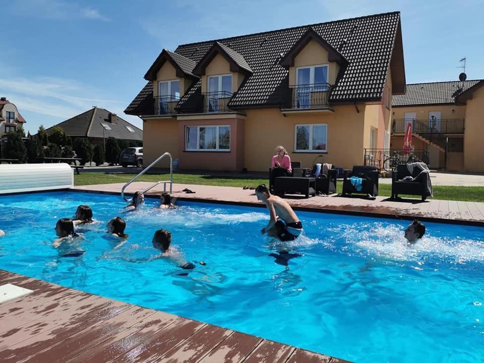 Diament Bed & Breakfast Rewal Bagian luar foto